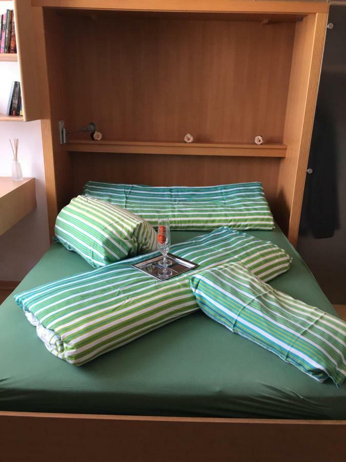 Sonnenappartment In Homburger Solarhaus ฮอมบวร์ก ภายนอก รูปภาพ